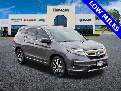 2022 Honda Pilot Touring 8-Passenger 2WD