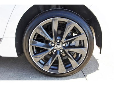 2023 Toyota Corolla SE CVT (Natl)