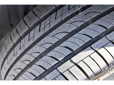 2023 Toyota Corolla SE CVT (Natl)