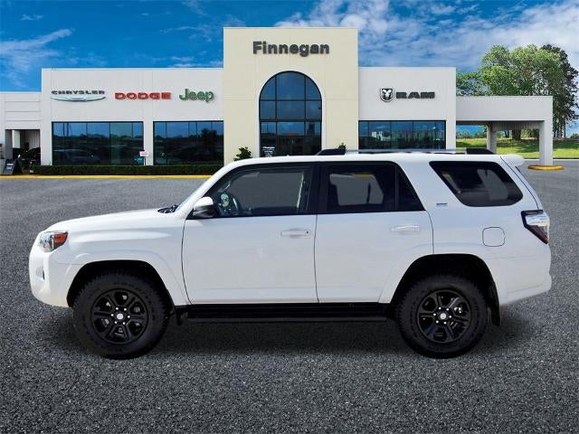 2024 Toyota 4Runner SR5 4WD (GS)
