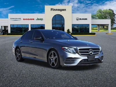 2018 Mercedes-Benz E 300 E 300
