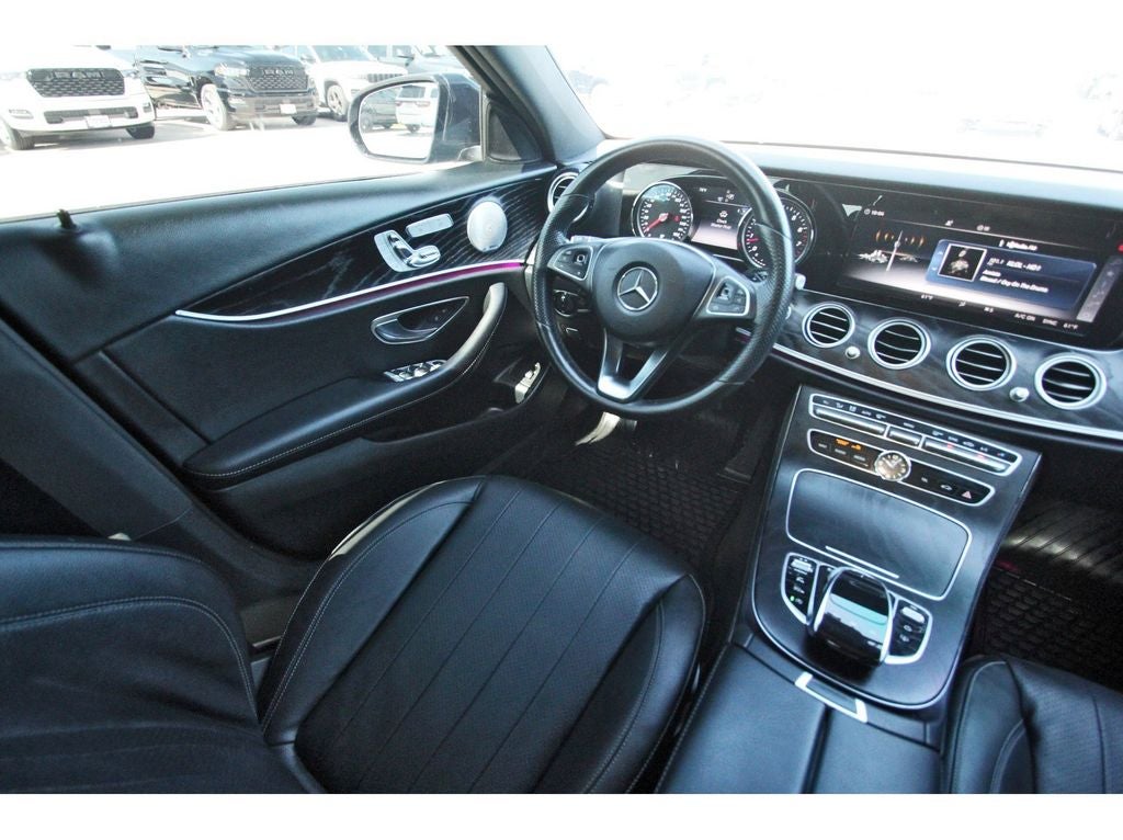 2018 Mercedes-Benz E 300 E 300