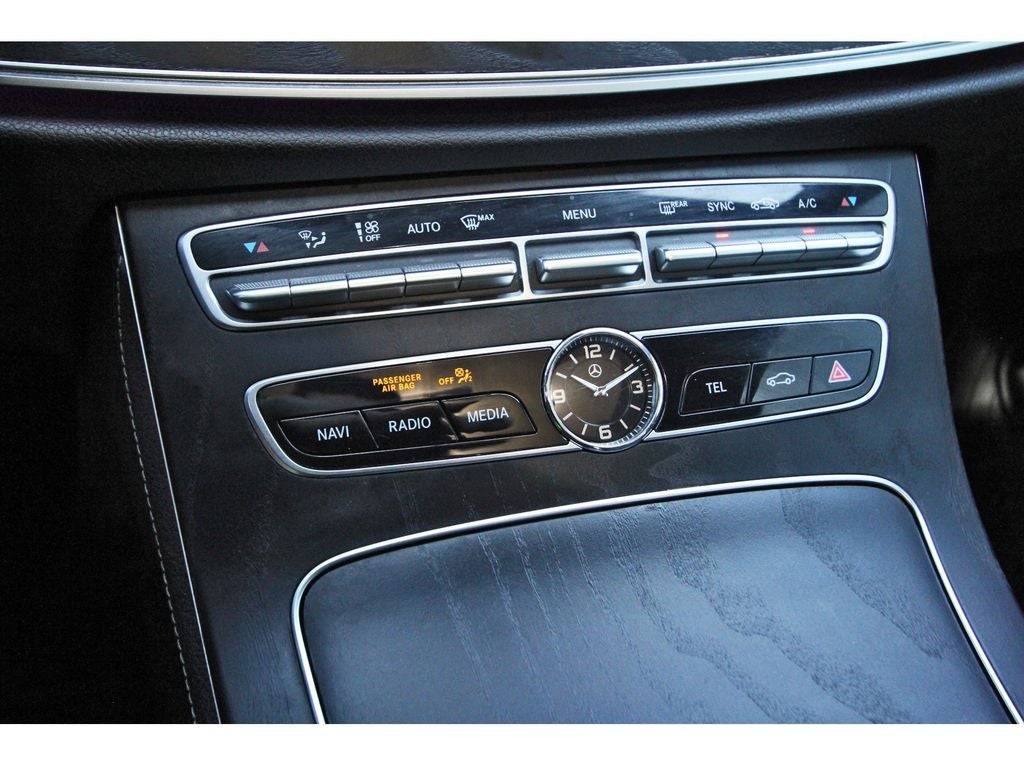 2018 Mercedes-Benz E 300 E 300