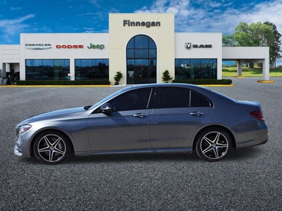 2018 Mercedes-Benz E 300 E 300
