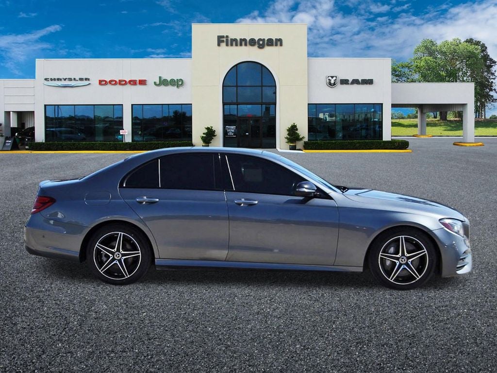2018 Mercedes-Benz E 300 E 300