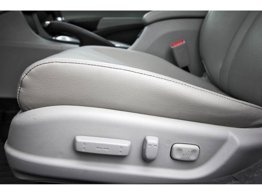2020 Acura ILX w/Premium Pkg
