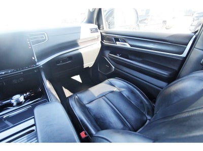 2023 Jeep Wagoneer L BASE