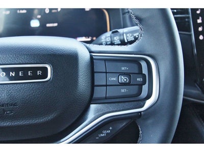 2023 Jeep Wagoneer L BASE