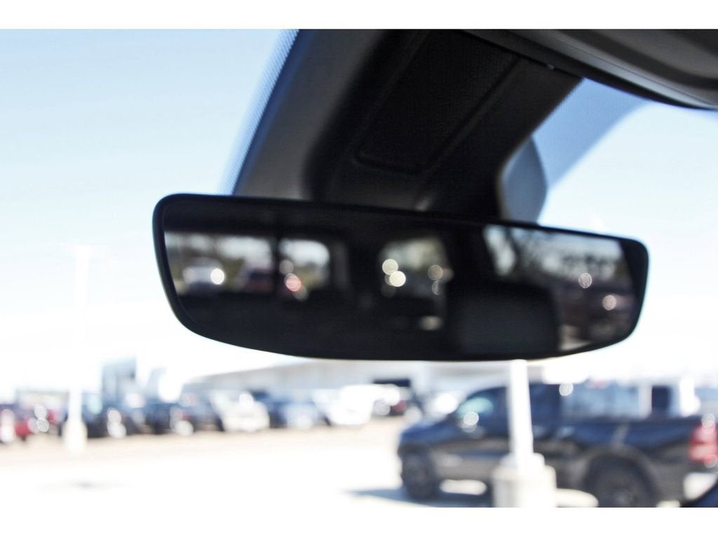 2023 Jeep Wagoneer L BASE