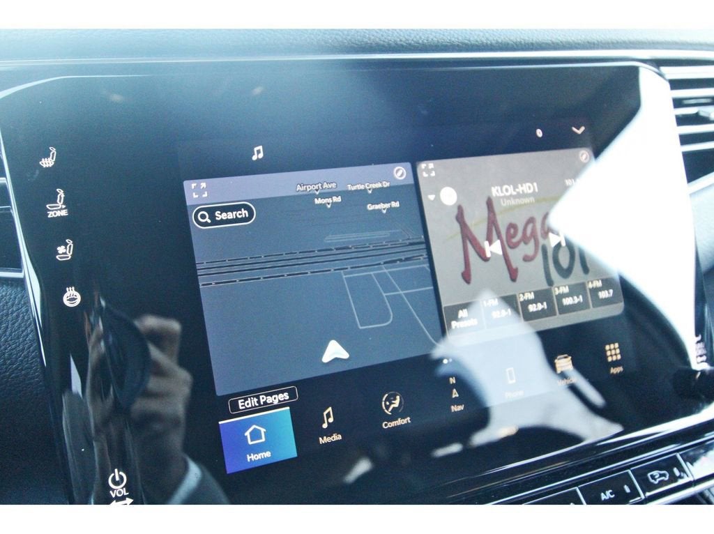 2023 Jeep Wagoneer L BASE