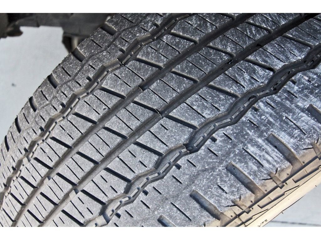 2023 Jeep Wagoneer L BASE