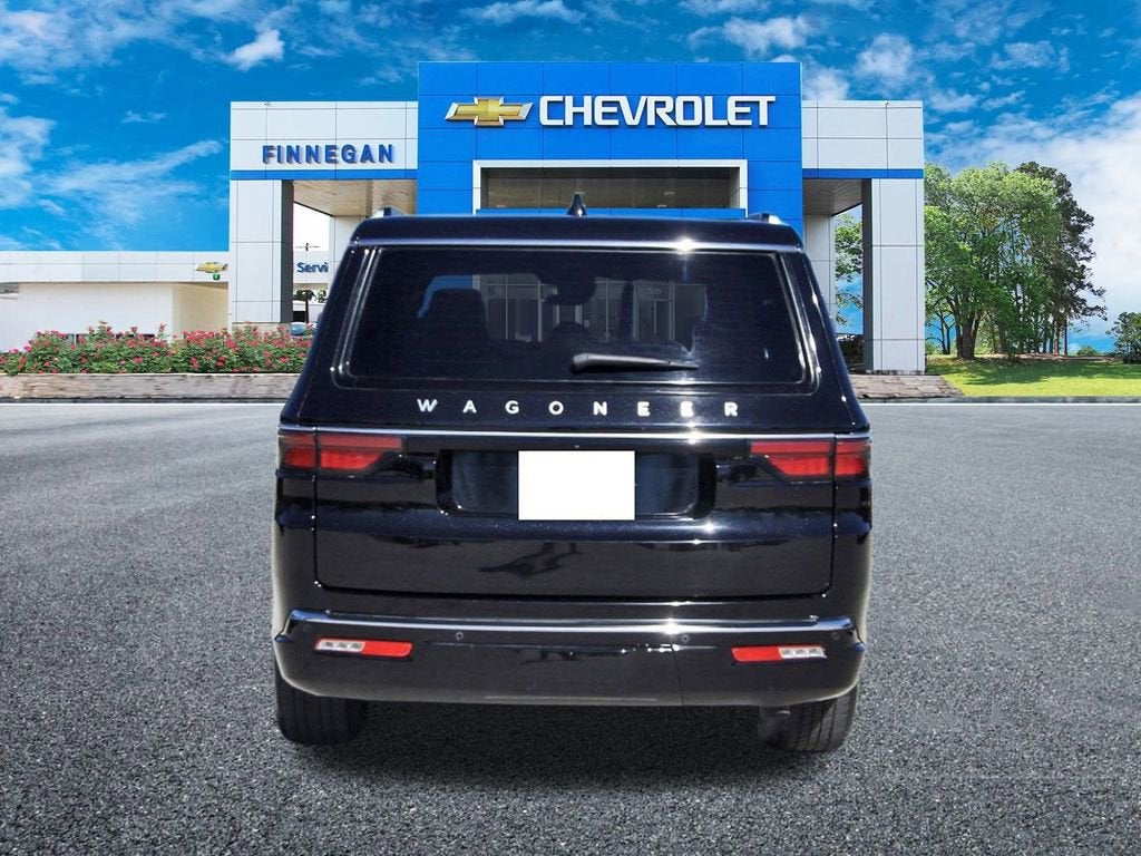 2023 Jeep Wagoneer L BASE