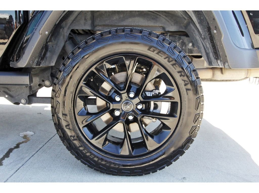 2024 Jeep Gladiator Nighthawk