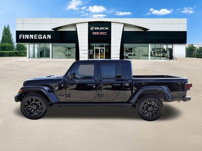 2024 Jeep Gladiator Nighthawk