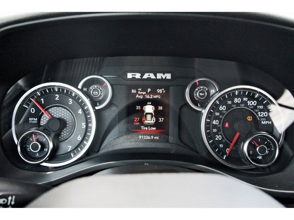 2024 RAM 1500 Lone Star