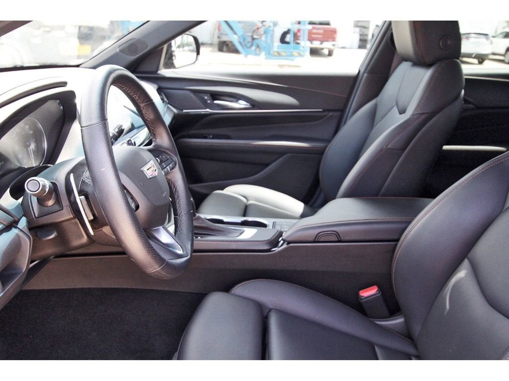 2025 Cadillac CT4 Sport