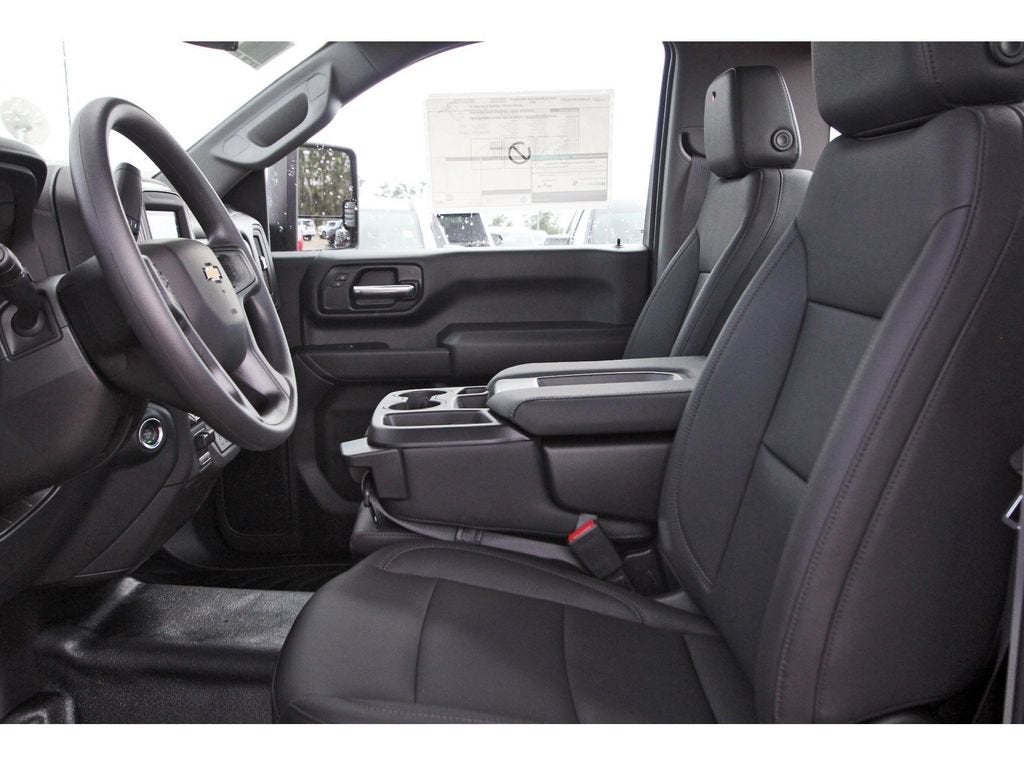 2026 Chevrolet Silverado 3500 HD WT DRW