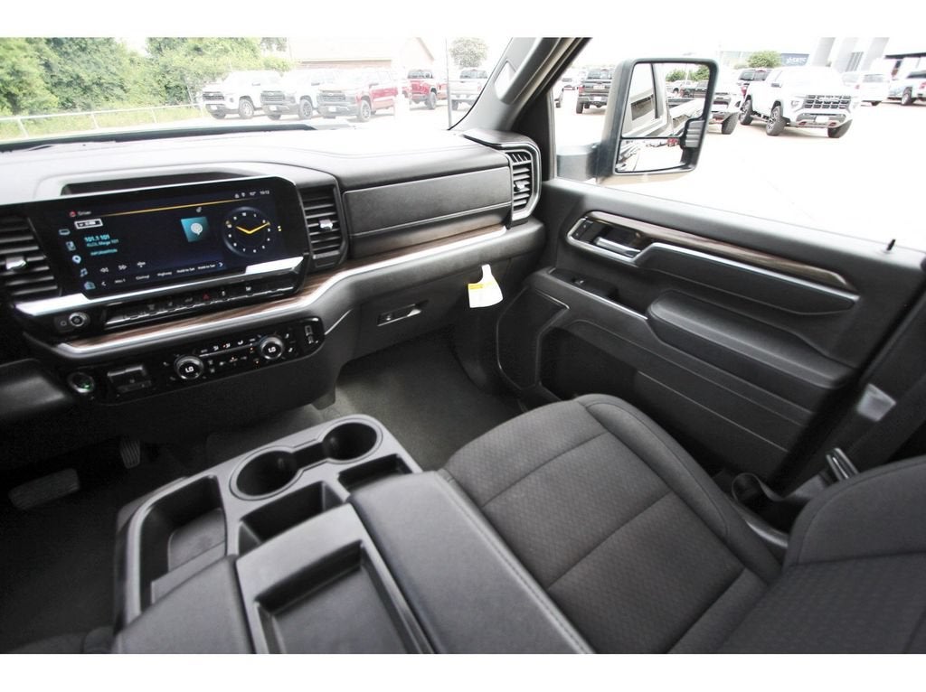 2025 Chevrolet Silverado 3500 HD LT