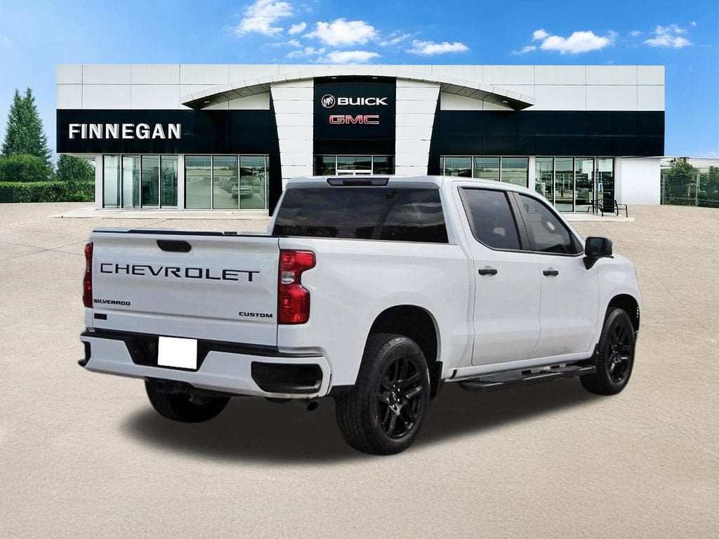 2024 Chevrolet Silverado 1500 Custom
