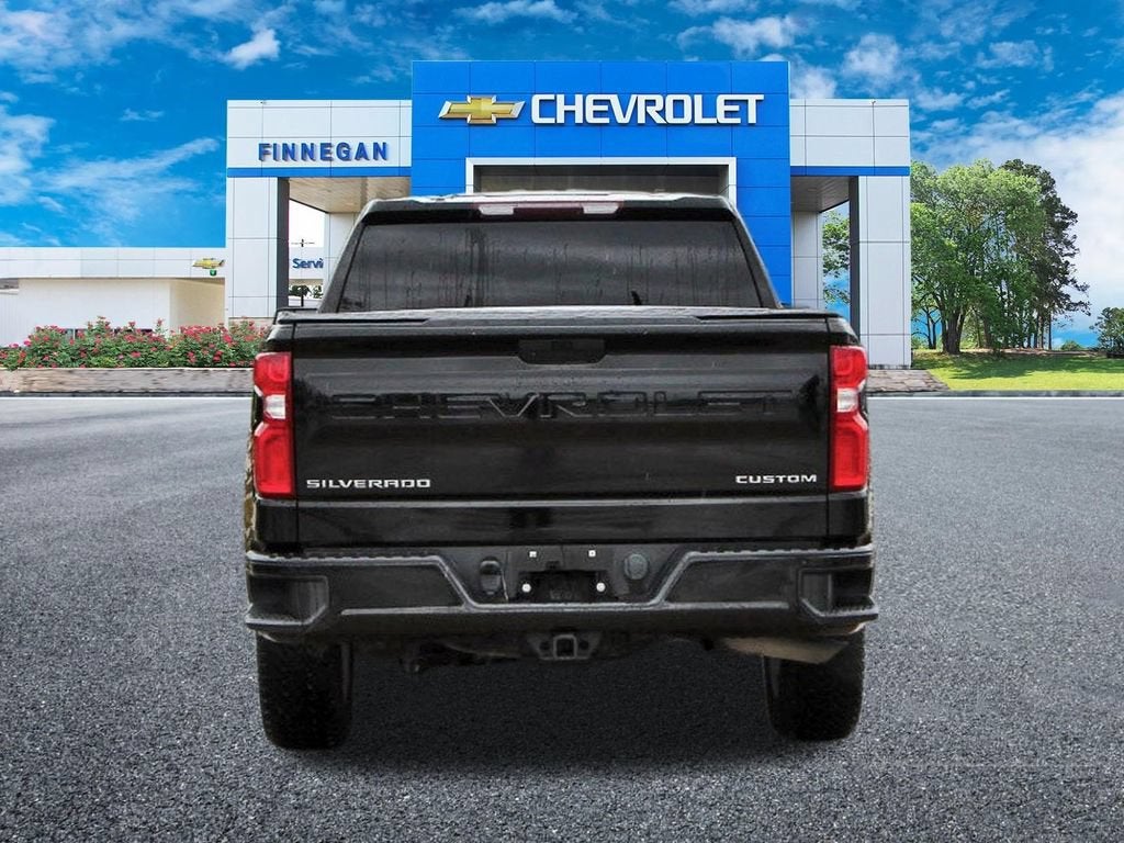 2021 Chevrolet Silverado 1500 Custom