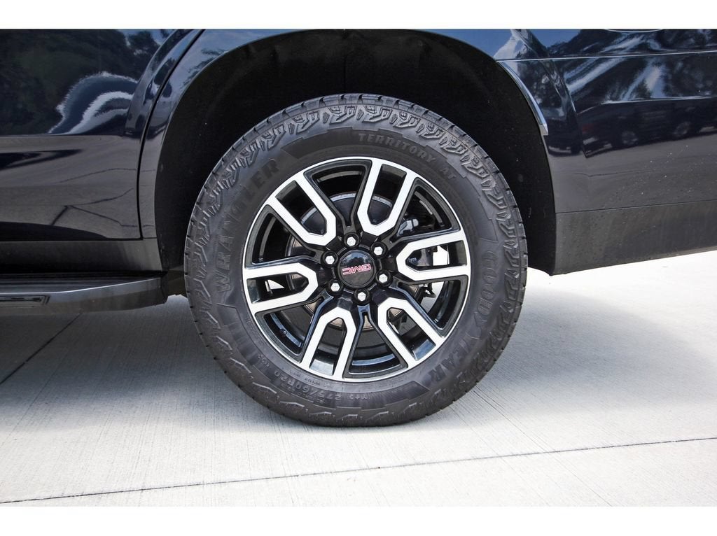 2024 GMC Yukon AT4