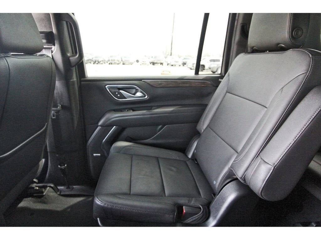 2022 Chevrolet Suburban LT