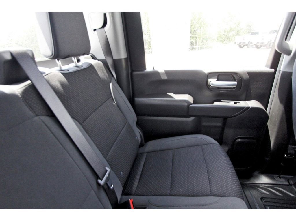 2025 GMC Sierra 3500 HD Pro
