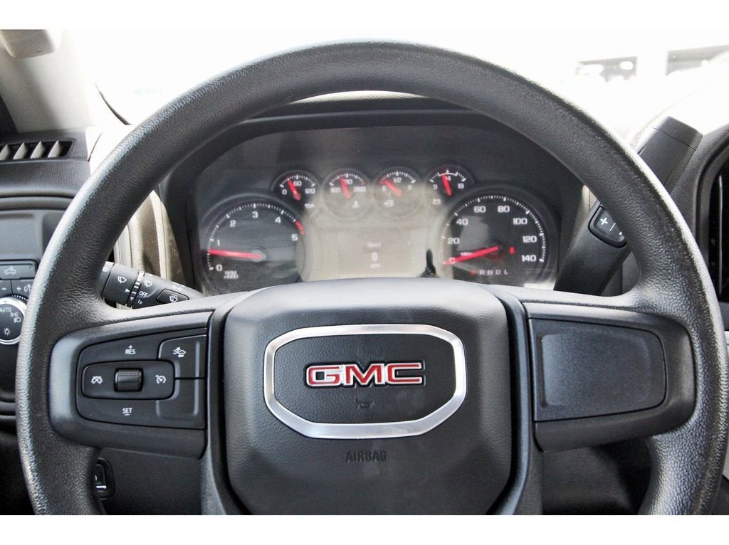 2025 GMC Sierra 3500 HD Pro
