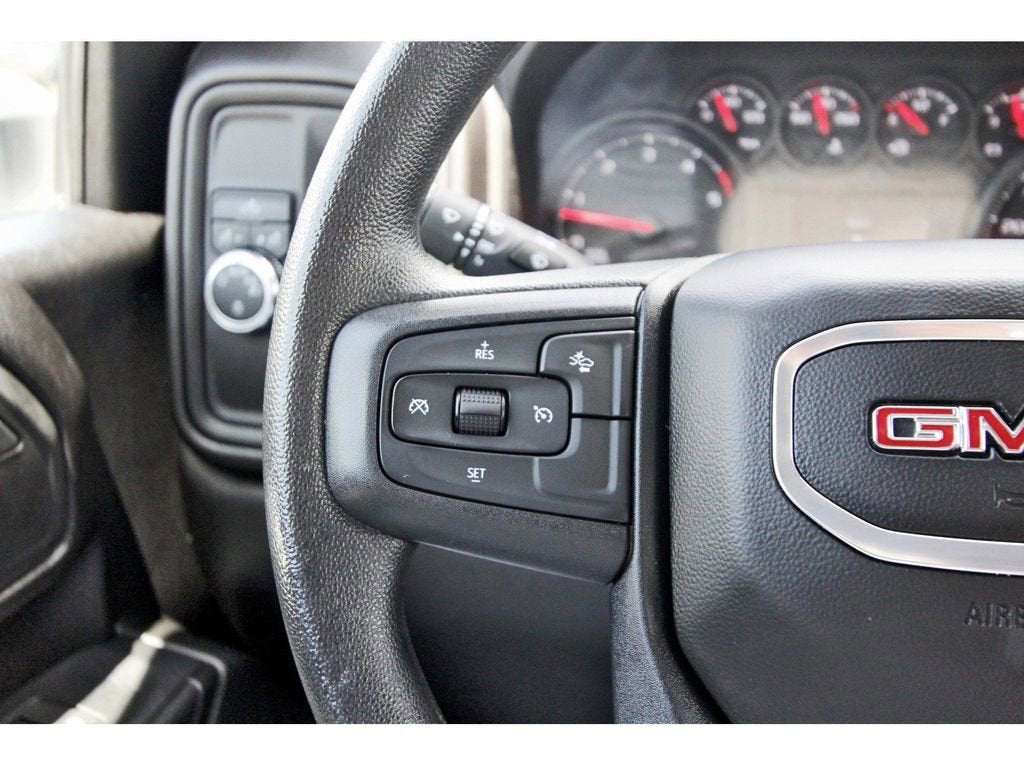 2025 GMC Sierra 3500 HD Pro