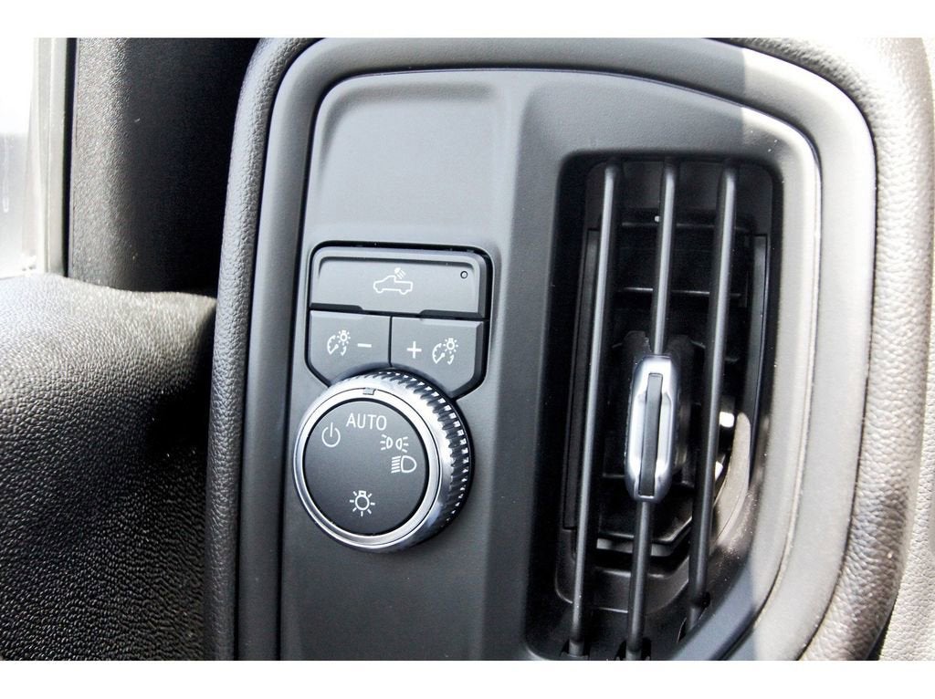 2025 GMC Sierra 3500 HD Pro
