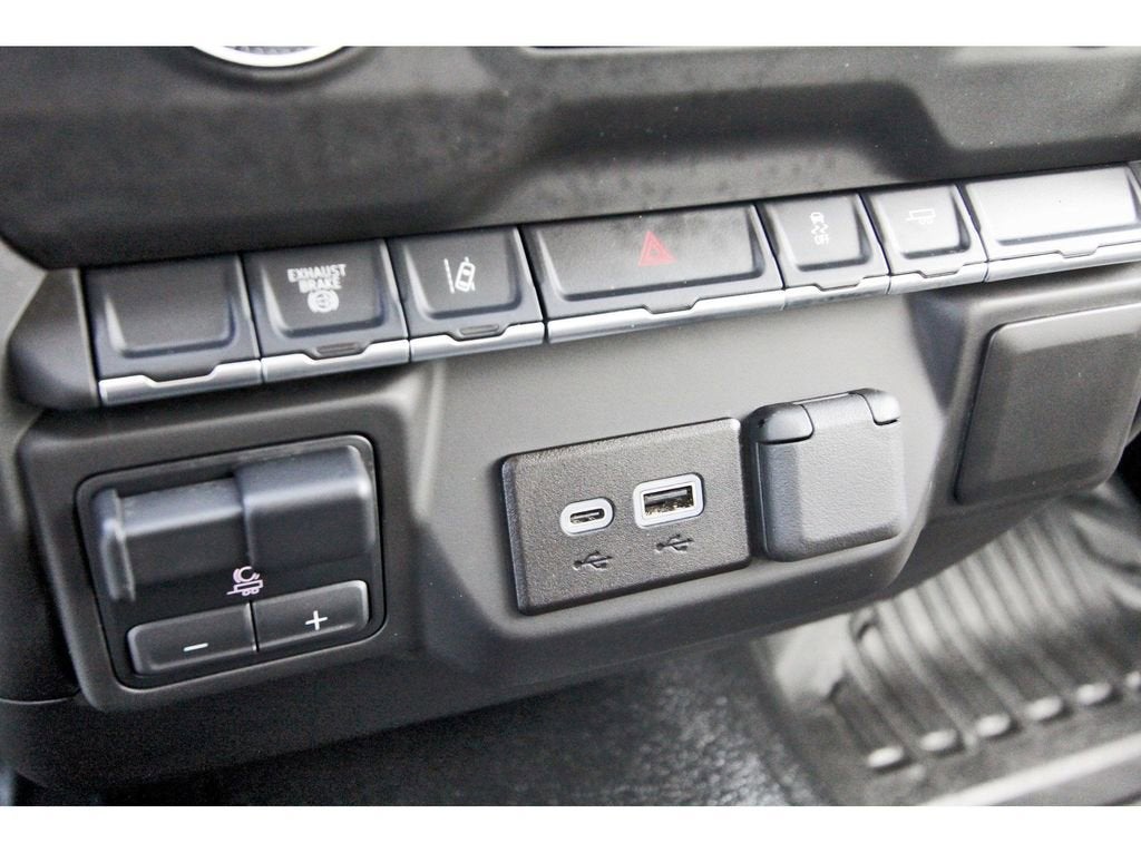 2025 GMC Sierra 3500 HD Pro