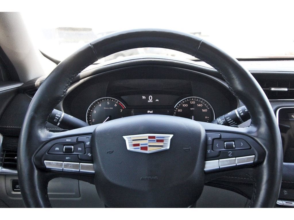 2020 Cadillac XT4 Premium Luxury