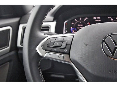 2022 Volkswagen Atlas Cross Sport 2.0T SE w/Technology