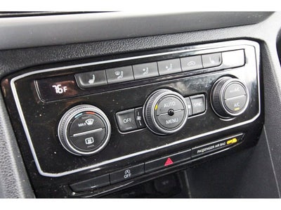 2022 Volkswagen Atlas Cross Sport 2.0T SE w/Technology