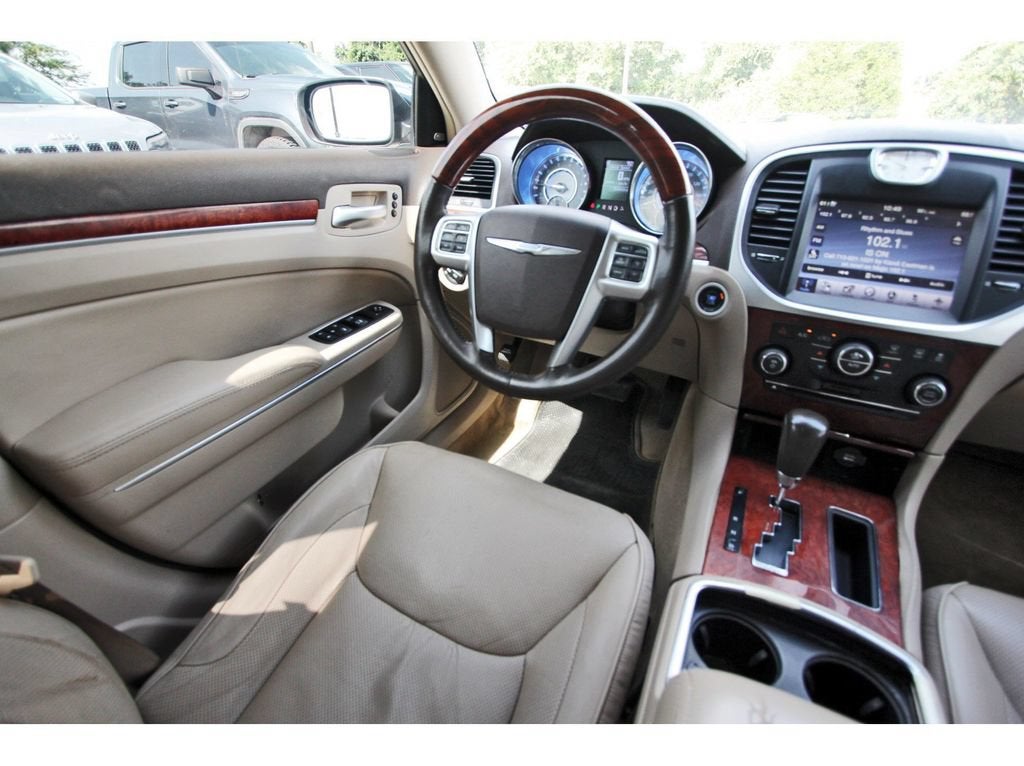 2011 Chrysler 300 300C