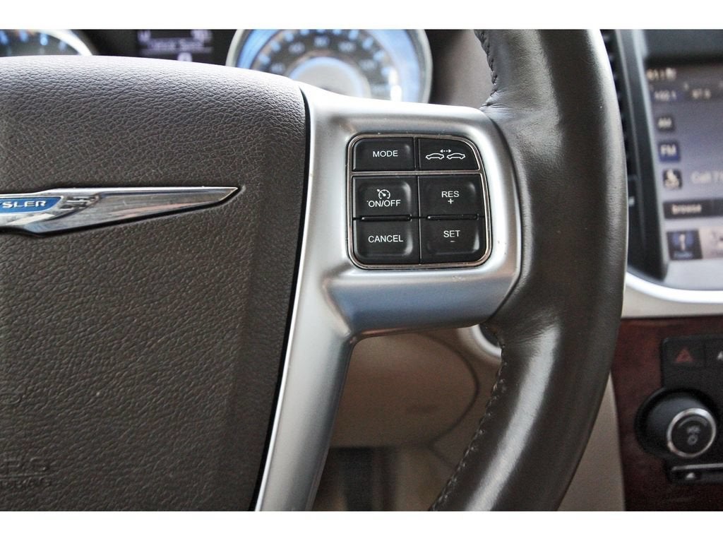 2011 Chrysler 300 300C
