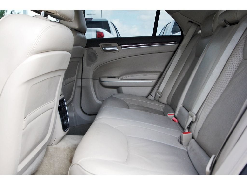 2011 Chrysler 300 300C