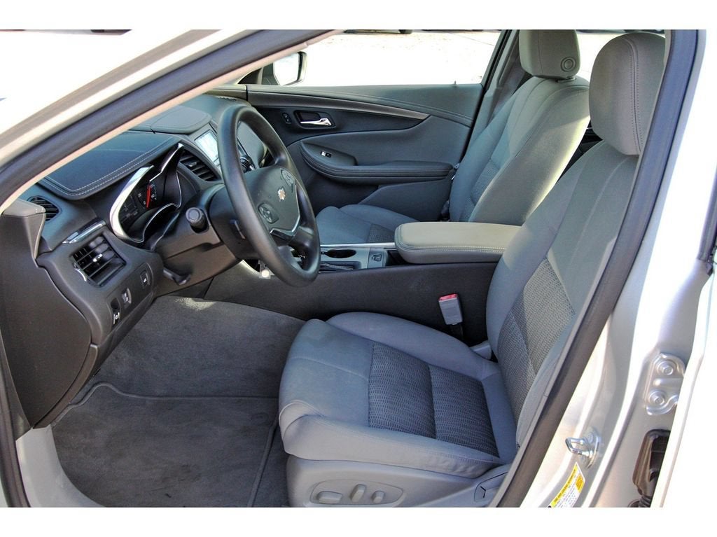 2017 Chevrolet Impala LS