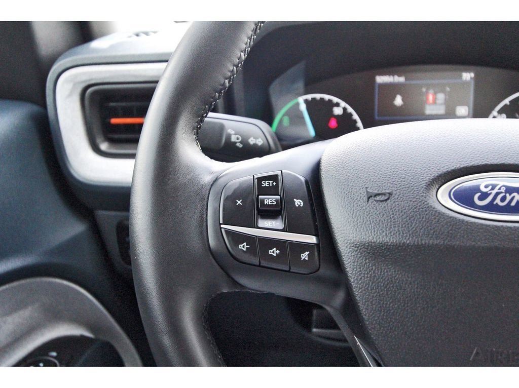 2023 Ford Maverick XL