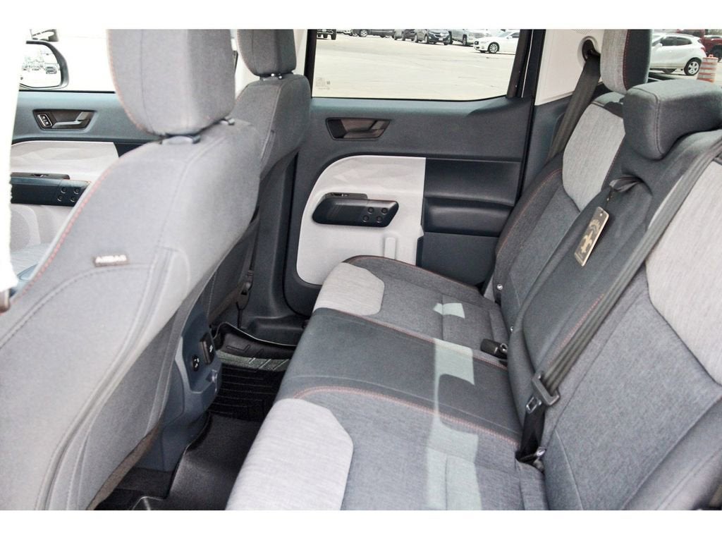 2023 Ford Maverick XL