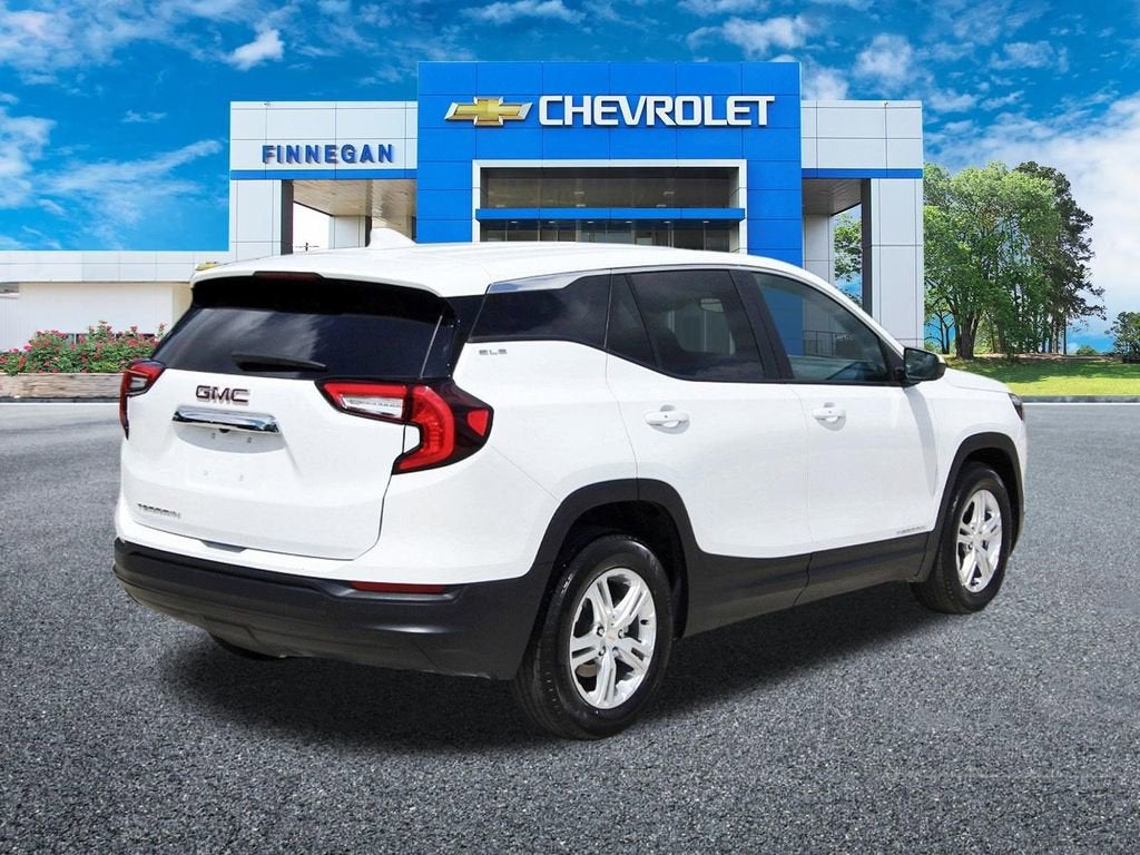 2024 GMC Terrain SLE