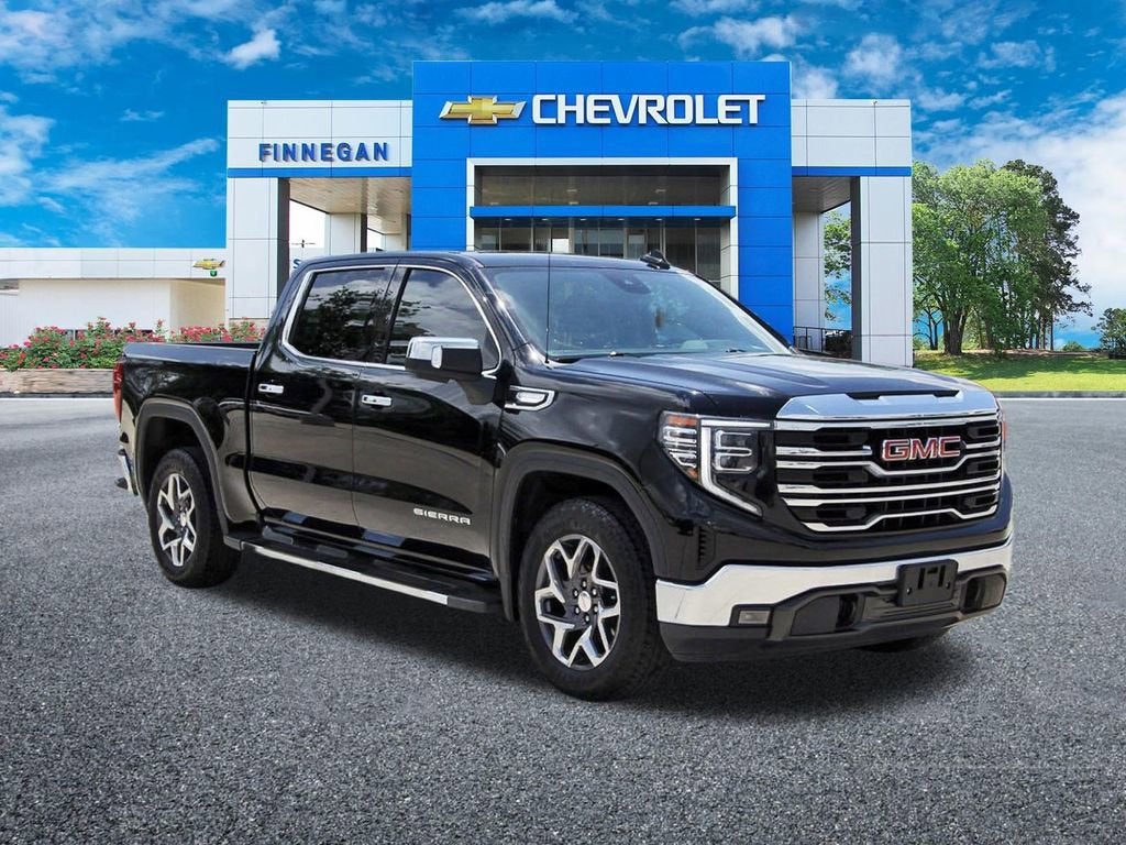 2023 GMC Sierra 1500 SLT