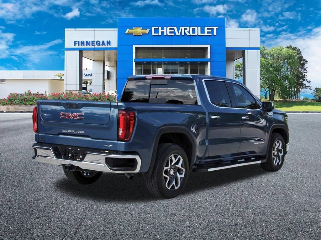 2024 GMC Sierra 1500 SLT