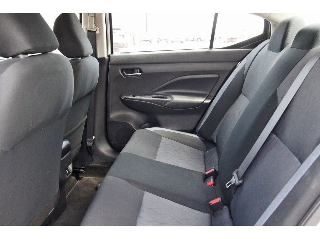 2024 Nissan Versa SV