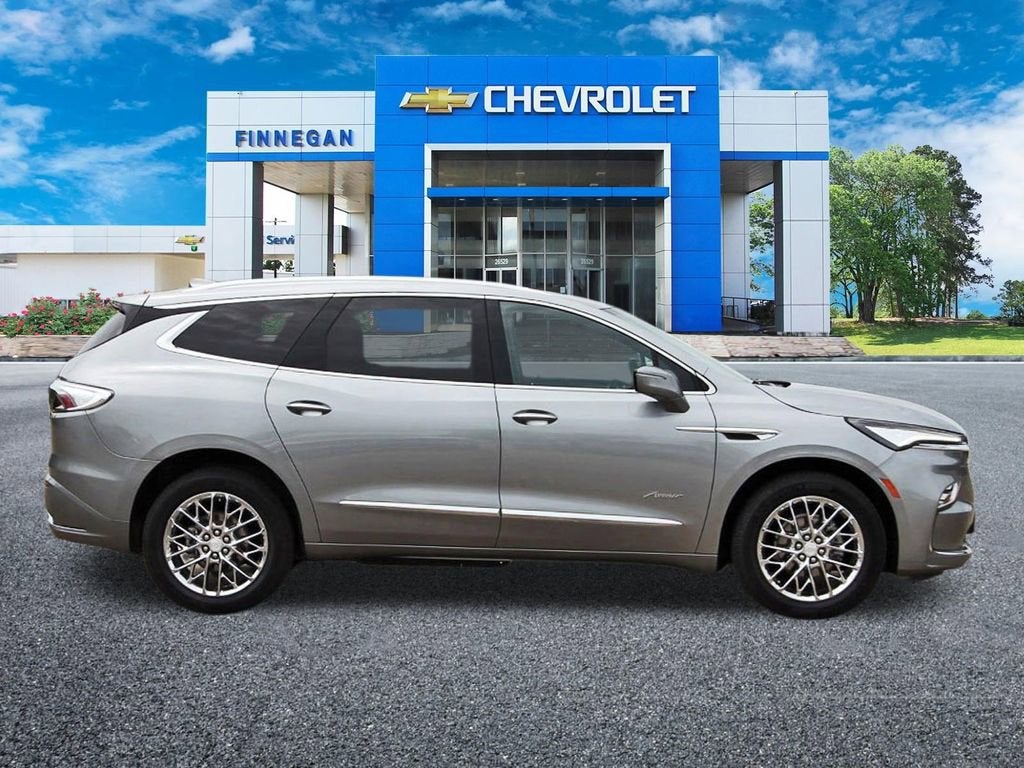 2023 Buick Enclave Avenir