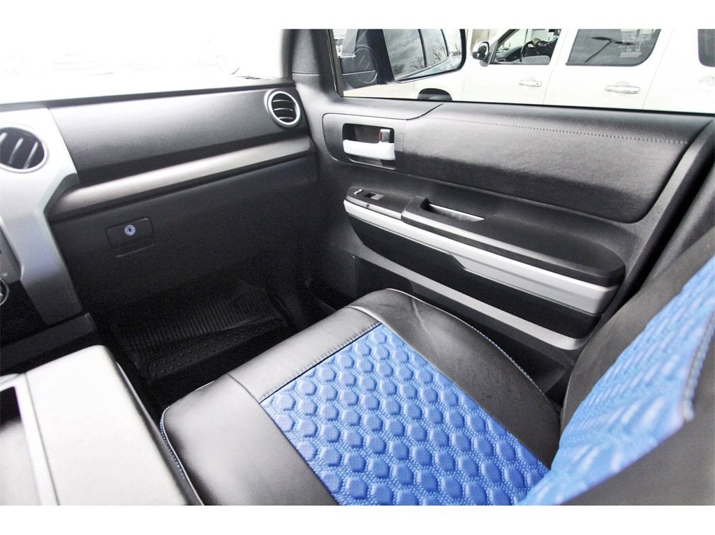 2019 Toyota Tundra 2WD SR5