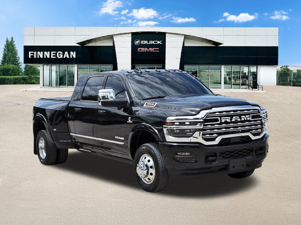 2026 RAM 3500 Limited