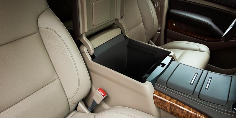 2020 Chevrolet Suburban interior